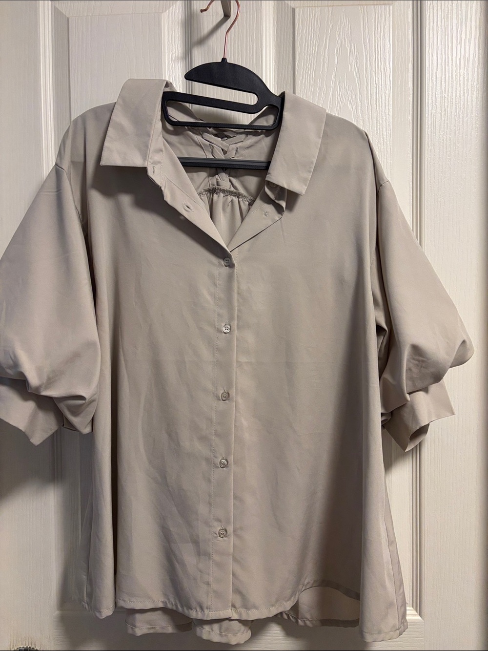 Light Taupe Short-Sleeve Button-Up Shirt - Unbranded